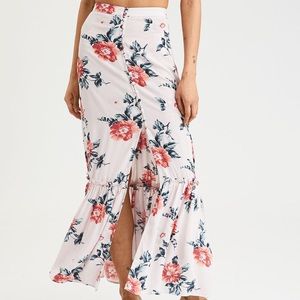 American Eagle Floral Button Down Maxi Skirt / M
